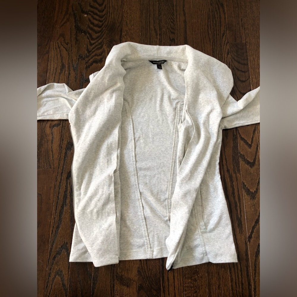 Banana Republic Women’s XS Gray Cowl Neck Asymmetrical Sweatshirt Jacket Pockets - Picture 6 of 9